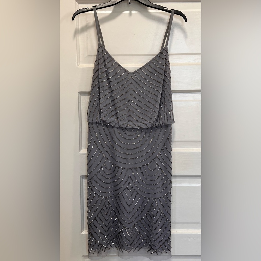 Adrianna Papell Art Deco Style Dress - Women’s Size 10 - Dusty grey/purple - Picture 5 of 16